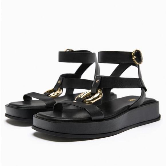 Zara Black Sandals with Gold Buckle - Picture 5 of 15